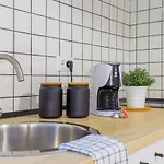 Stylish Loft In The Center Appartement Triëst