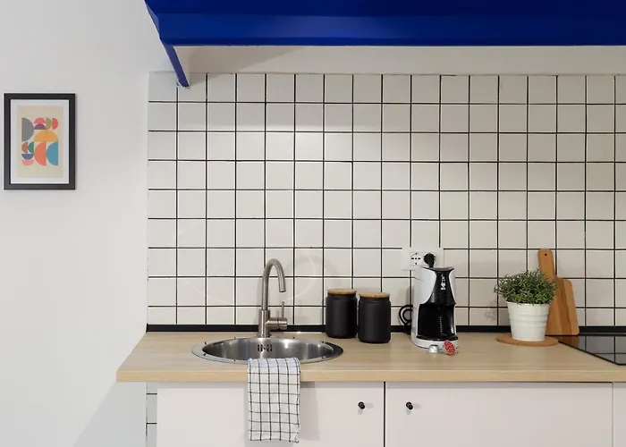 Stylish Loft In The Center *