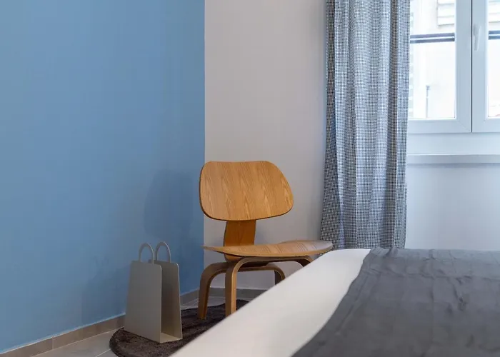 Stylish Loft In The Center *